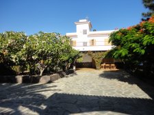 Загородный дом в Parque de la Reina, Arona - 695 000 €