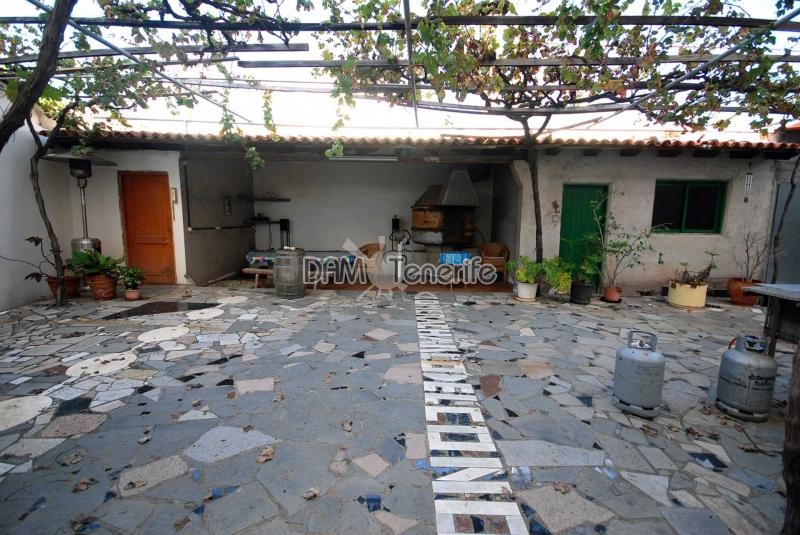 Дом в Tejina de Isora, Guia de Isora - 375 000 €