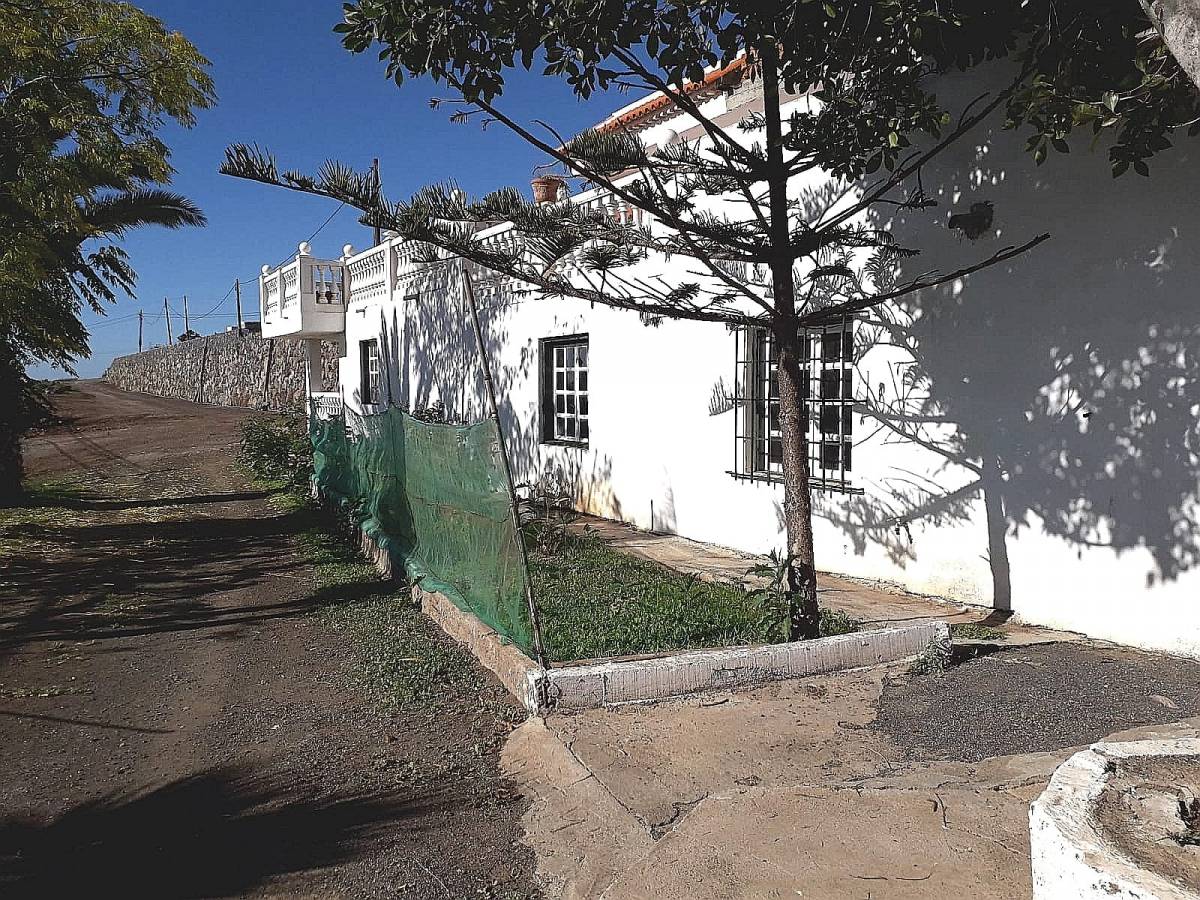 Загородный дом в Granadilla, Granadilla - 290 000 €